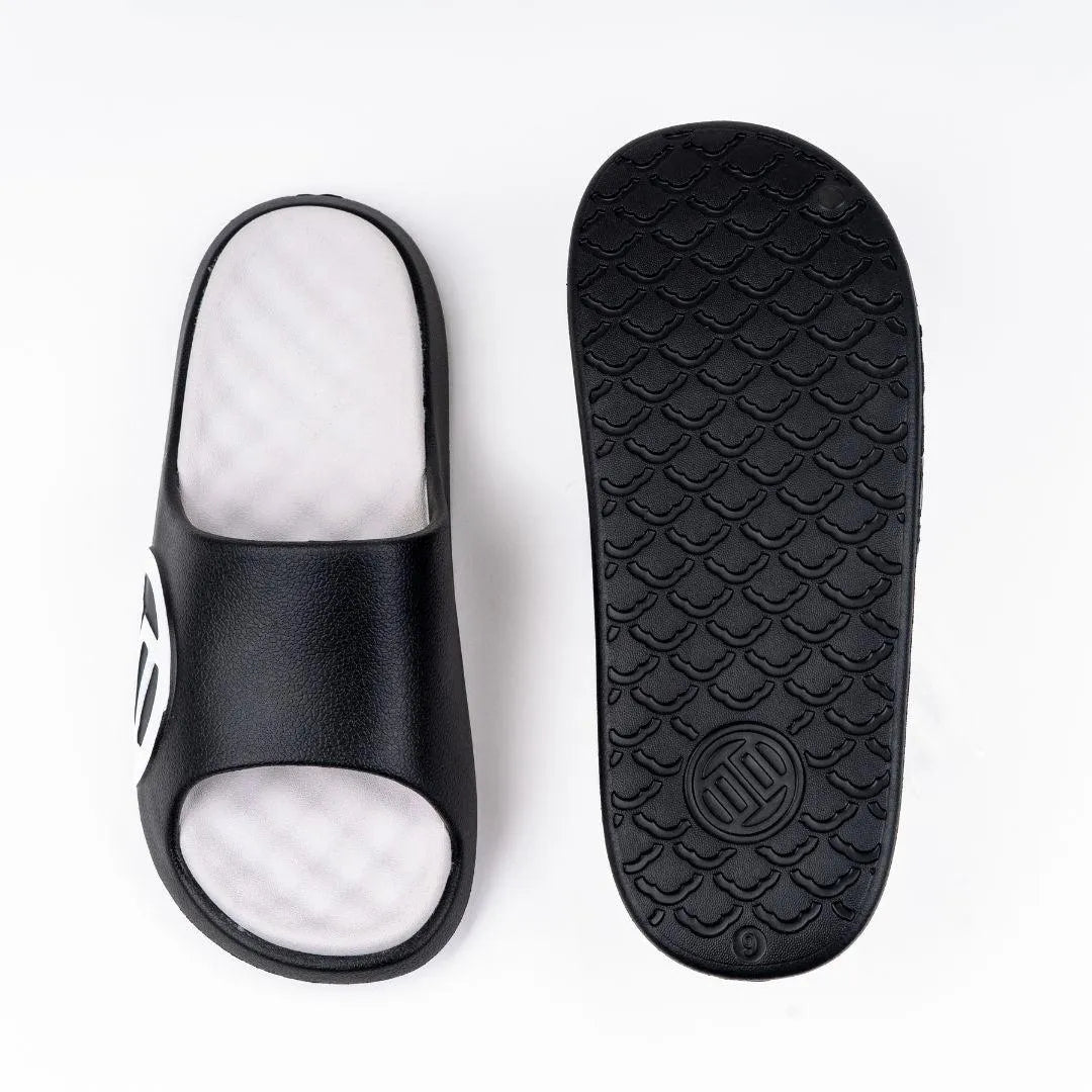 LUXIAOJUN ‘QI’ Slides BLACK - PRO WOLF